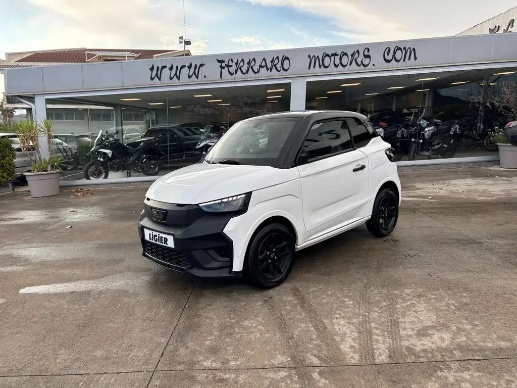 LIGIER JS50 SELECT E5+ GHIACCIO