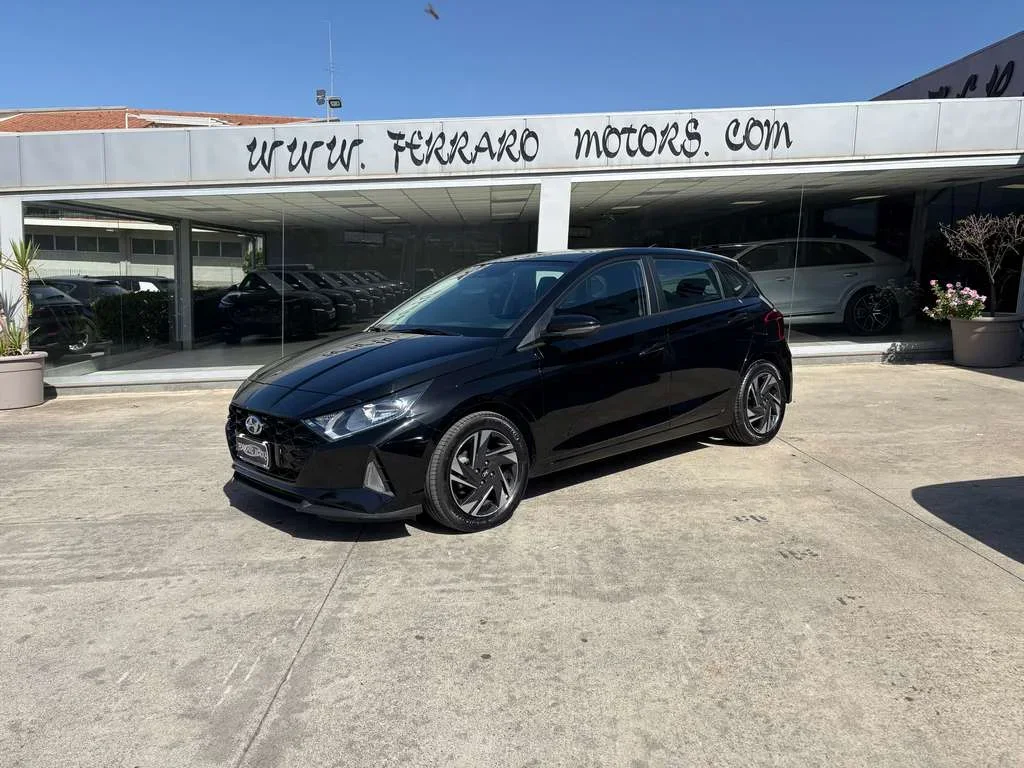 HYUNDAI I20 1.2 CONNECTLINE NERO
