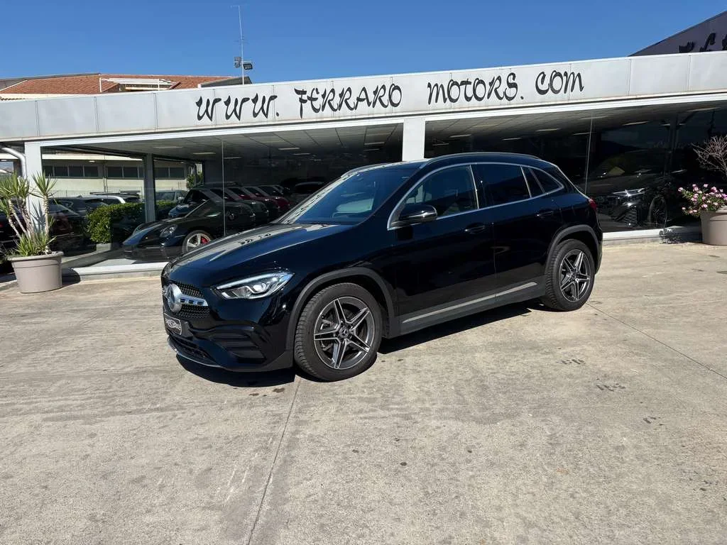 MERCEDES-BENZ GLA 220 D 4MATIC AMG LINE DA INSERIRE